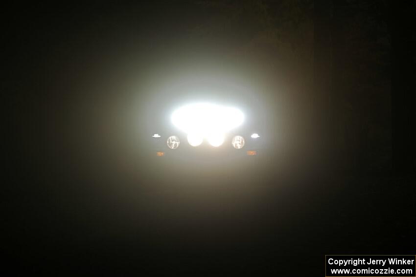 Levi Johnson / Griffin Johnson BMW 325e on SS16, Mount Marquette.