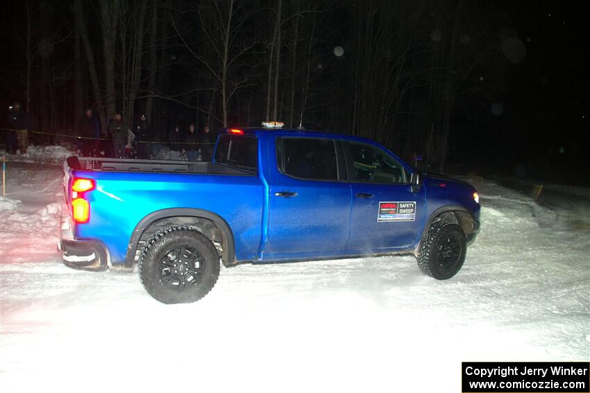 A Chevy Silverado pickup sweeps SS4, Orchard-Shoreline.