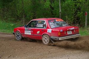 Levi Johnson / Lars Anderson BMW 325e on SS2, Kabekona I.