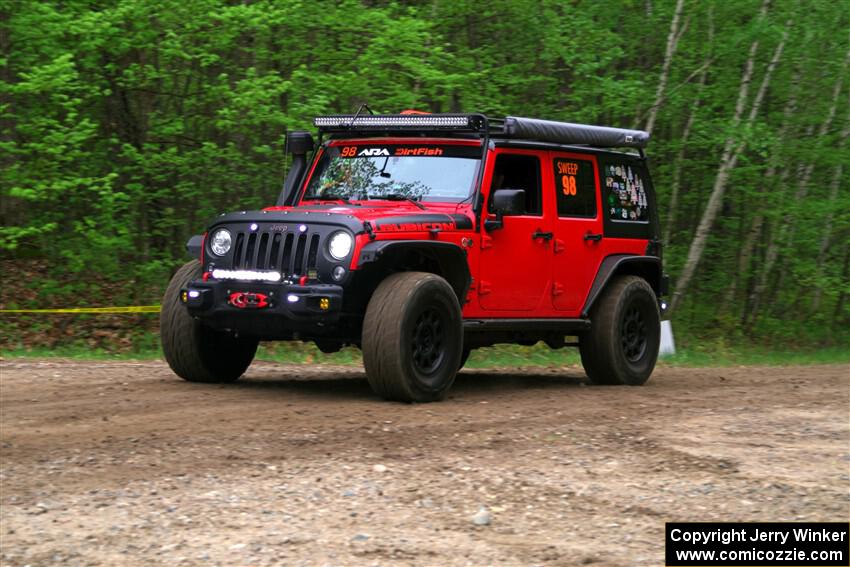 A Jeep Wrangler Rubicon sweeps SS3, Steamboat I.