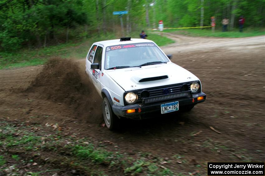 Josh Nykanen / Charlotte Himes VW GTI on SS5, Kabekona II.
