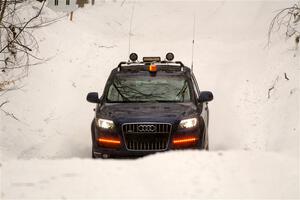 An Audi Q7 sweeps SS9, Old State-Huff I.
