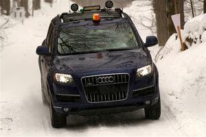 An Audi Q7 sweeps SS9, Old State-Huff I.