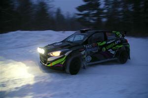 Patrick Gruszka / Aris Mantopoulos Hyundai i20 R5 on SS15, Shoreline-Sage Creek I.