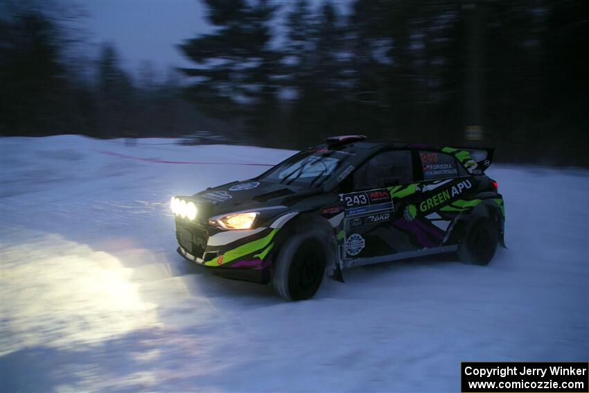 Patrick Gruszka / Aris Mantopoulos Hyundai i20 R5 on SS15, Shoreline-Sage Creek I.