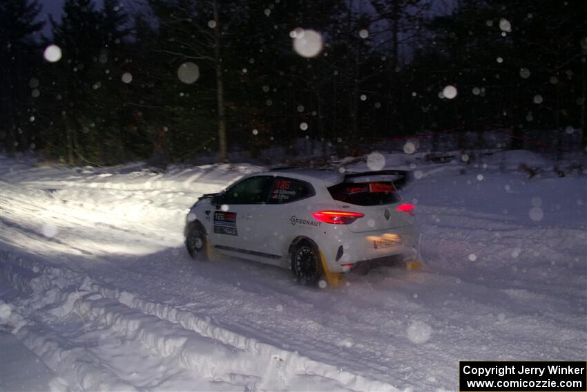 Sean Donnelly / Zach Pfeil Renault Clio Rally3 on SS15, Shoreline-Sage Creek I.