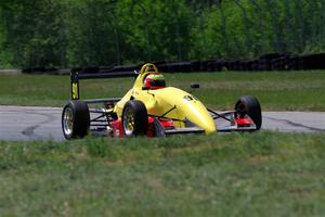 Mike Fowler's Van Diemen RF96 Formula Continental