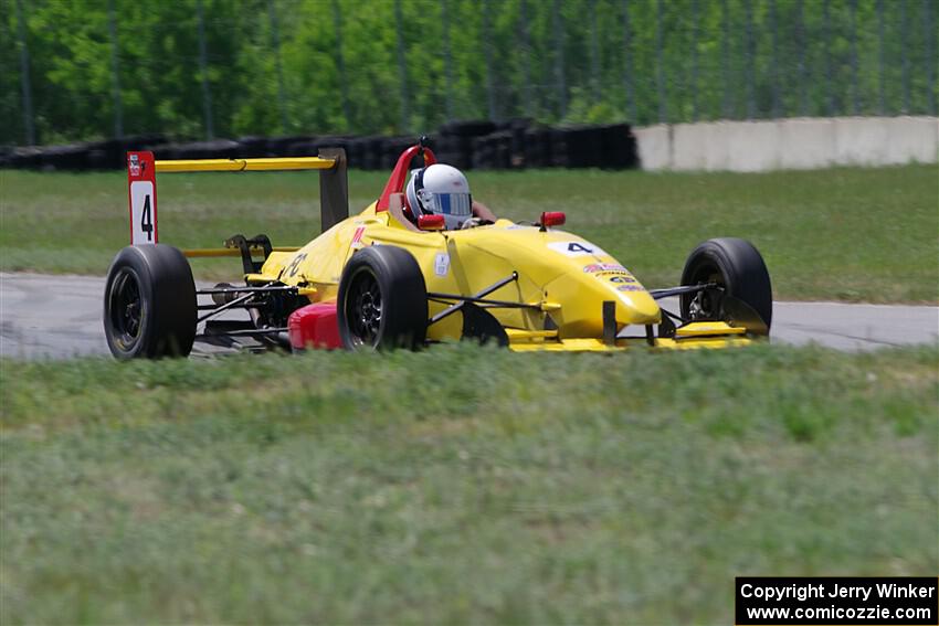 John Janssen's Formula Continental Van Diemen RF02/Mazda