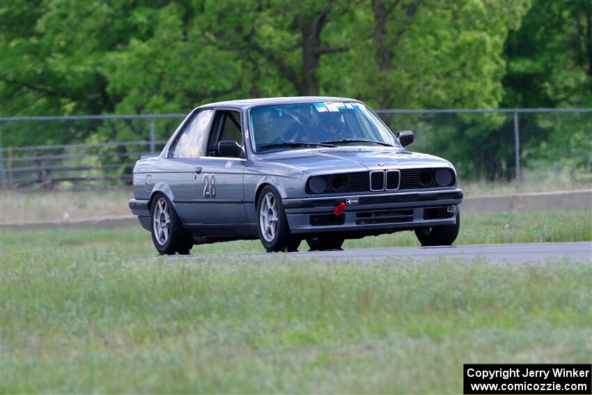 Jeff Johnk's BMW 325i