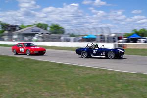 Rob Wilke's SPO Shelby Cobra Replica and Matt Lawson's ITE-2 Porsche 944 Turbo