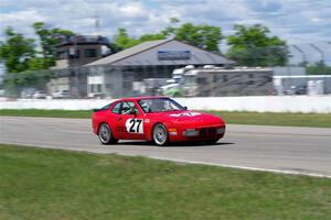 Matt Lawson's ITE-2 Porsche 944 Turbo