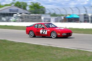 Matt Lawson's ITE-2 Porsche 944 Turbo