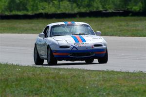 Peyton Goldenstein's Spec Miata Mazda Miata