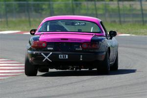 Sophie Jones' Spec Miata Mazda Miata