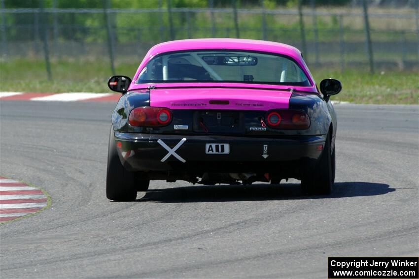 Sophie Jones' Spec Miata Mazda Miata