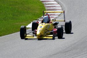 John Janssen's Formula Continental Van Diemen RF02/Mazda