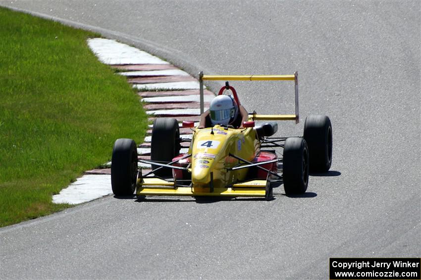 John Janssen's Formula Continental Van Diemen RF02/Mazda