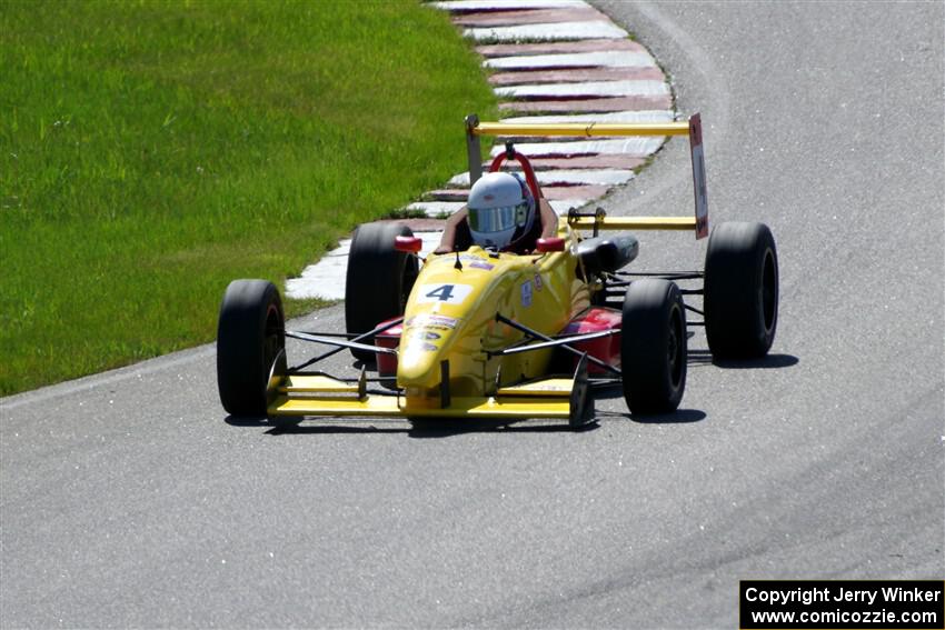 John Janssen's Formula Continental Van Diemen RF02/Mazda