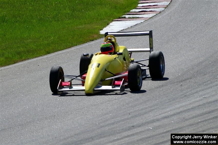 Mike Fowler's Van Diemen RF96 Formula Continental