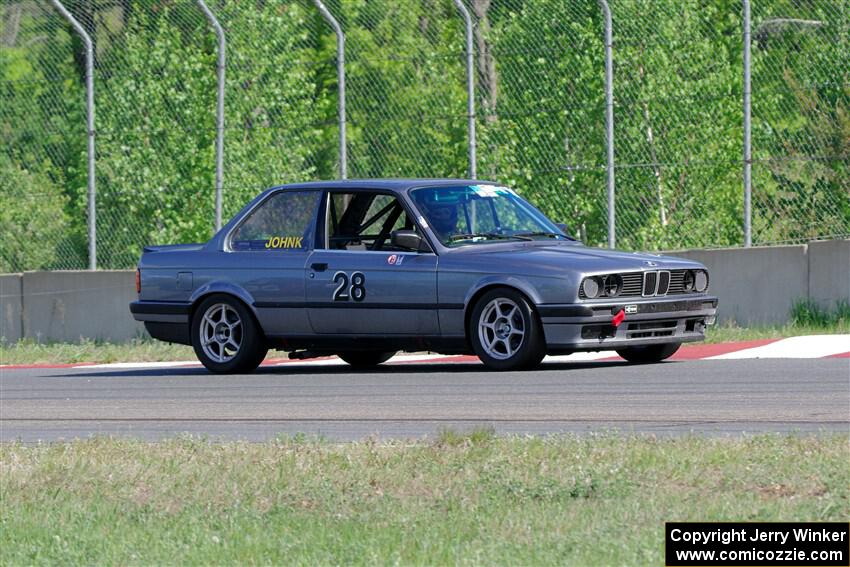 Jeff Johnk's BMW 325i