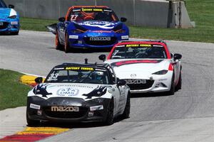 Alex Bachoura's, Brian Henderson's and Luke Oxner's Mazda MX-5 Cups