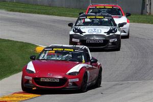 Matt Cresci's, Alex Bachoura's and Brian Henderson's Mazda MX-5 Cups