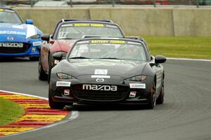 Assen Rachev's and Joe DaSilva's Mazda MX-5 Cups