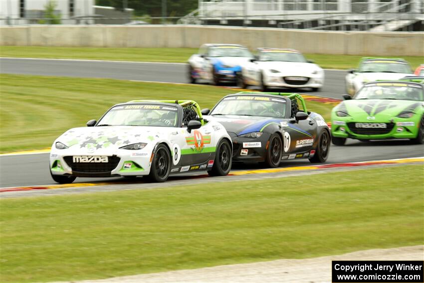 Nathanial Sparks' and Nikko Reger's Mazda MX-5 Cups