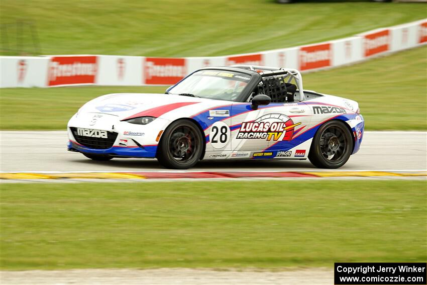 Robert Stout's Mazda MX-5 Cup