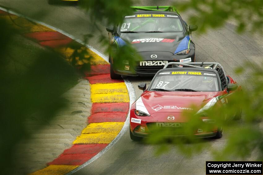 Selin Rollan's and Nikko Reger's Mazda MX-5 Cups
