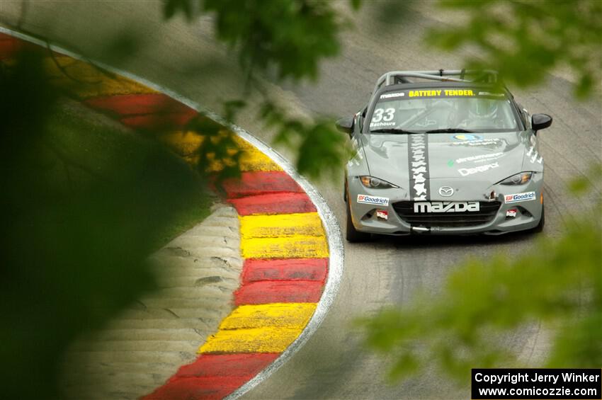 Alex Bachoura's Mazda MX-5 Cup