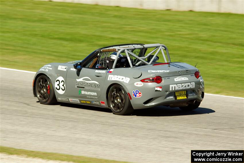 Alex Bachoura's Mazda MX-5 Cup