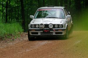 Shanti Witt / Keegan Helwig BMW 325is on SS1, Camp 3 North.