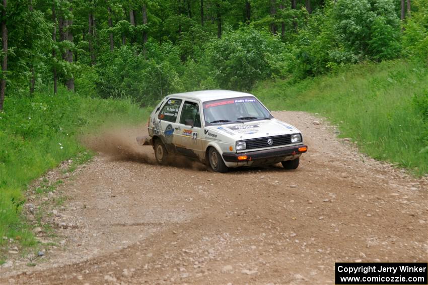 Adam VanDamme / Morgan Engle VW Golf on SS3, Woodtick Hollow.