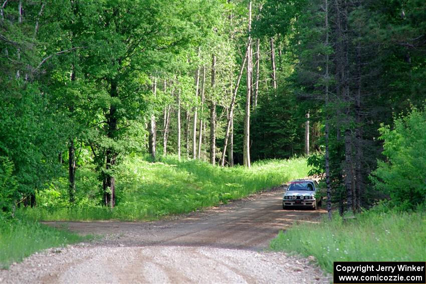 Shanti Witt / Keegan Helwig BMW 325is on SS4, Hollow Woodtick.