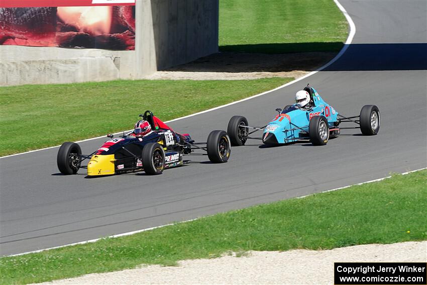 Jay Messenger's Van Diemen RF99 and Michael Dowden's Mygale GR