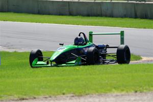 Robert Wright's Van Diemen Élan DP08