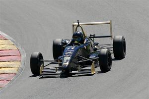 Gabriel Cahan's Van Diemen RF06/Ford