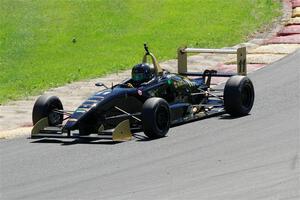 Gabriel Cahan's Van Diemen RF06/Ford