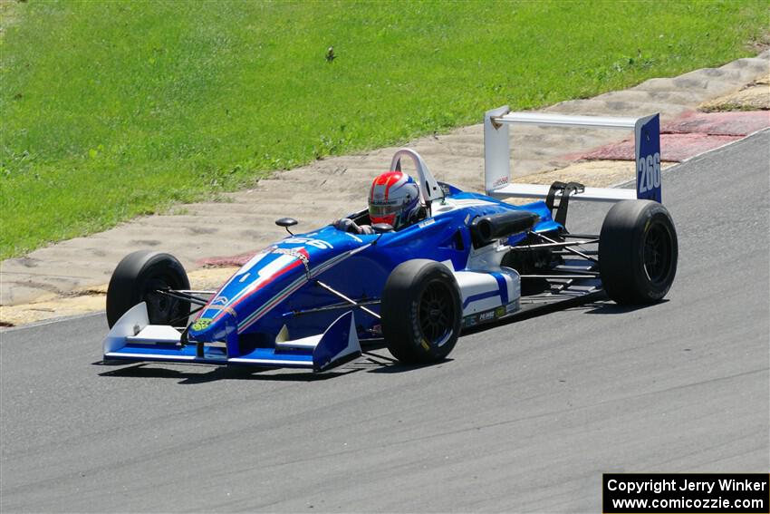 Dane McMahon's Van Diemen Élan DP08