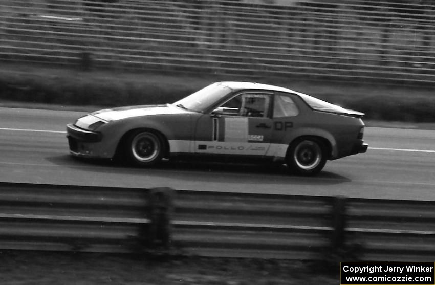 Stefan Edlis's D Production Porsche 924