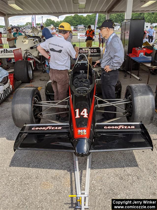 1988 Lola T-88/00