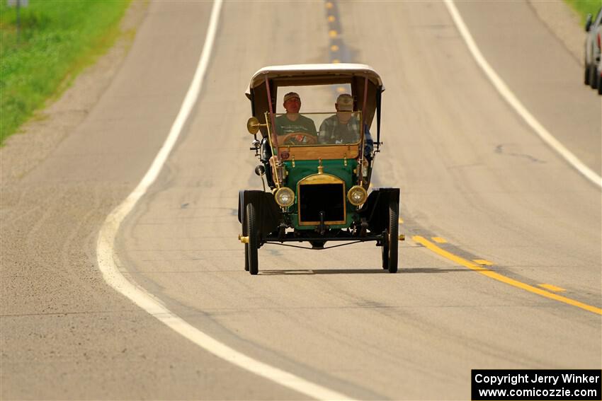 Winston Peterson's 1911 Maxwell