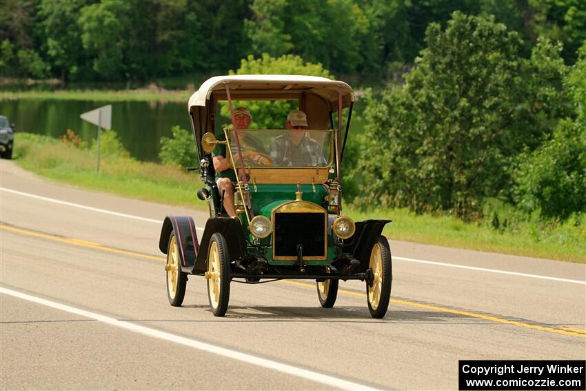 Winston Peterson's 1911 Maxwell