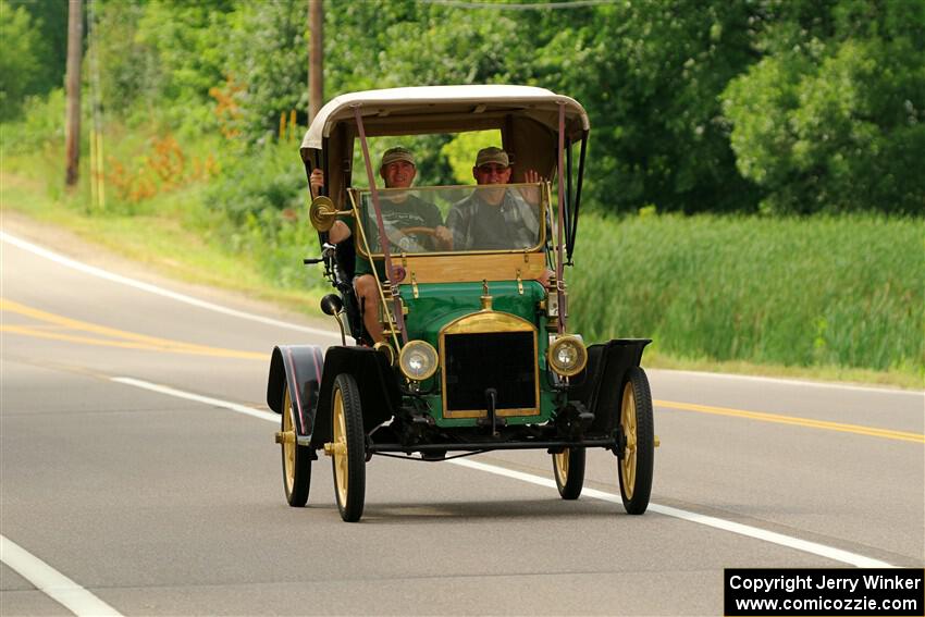 Winston Peterson's 1911 Maxwell