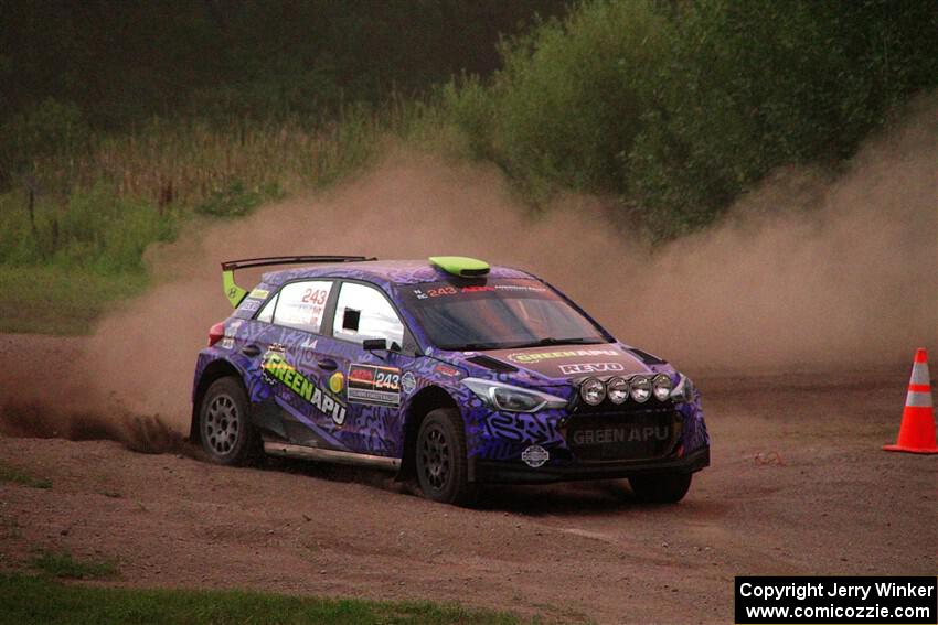 Patrick Gruszka / John Hall Hyundai i20 R5 on SS2, Soo Pass II.