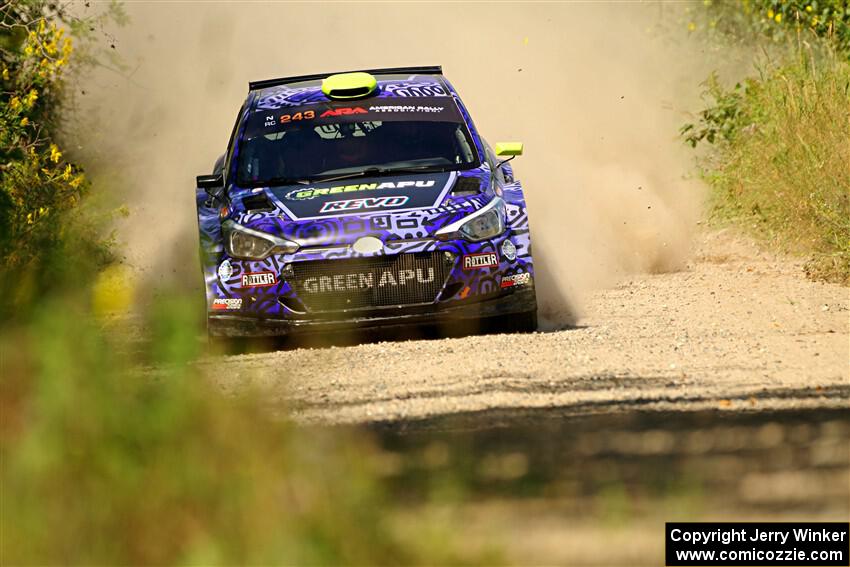 Patrick Gruszka / John Hall Hyundai i20 R5 on SS3, Refuge I.