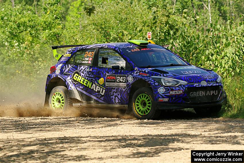Patrick Gruszka / John Hall Hyundai i20 R5 on SS3, Refuge I.