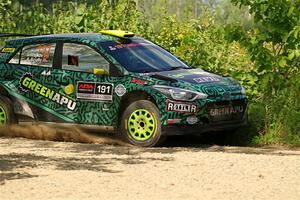 Alastair Scully / Stefan Trajkov Hyundai i20 R5 on SS3, Refuge I.