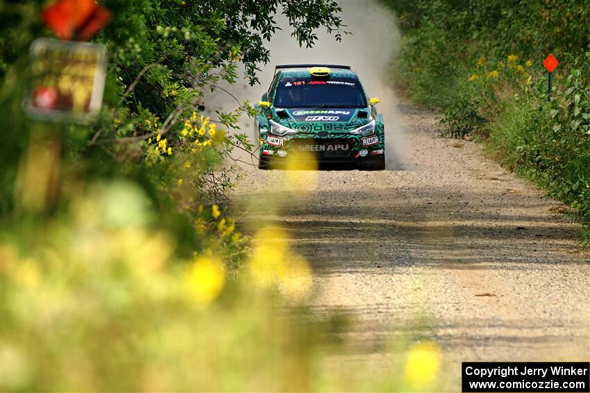 Alastair Scully / Stefan Trajkov Hyundai i20 R5 on SS3, Refuge I.